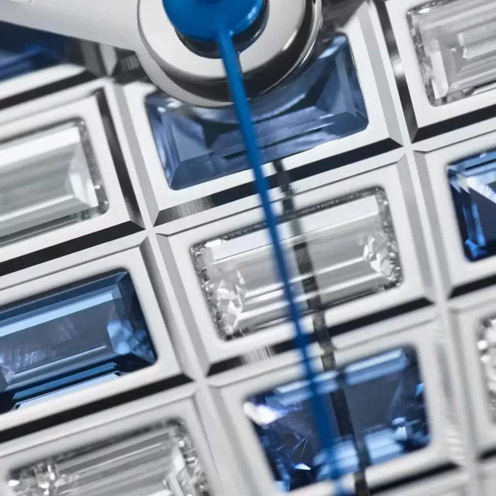 Patek Philippe Aquanaut Luce 5268/461G-001 White Gold Diamond Blue Sapphire Dial - Image 5