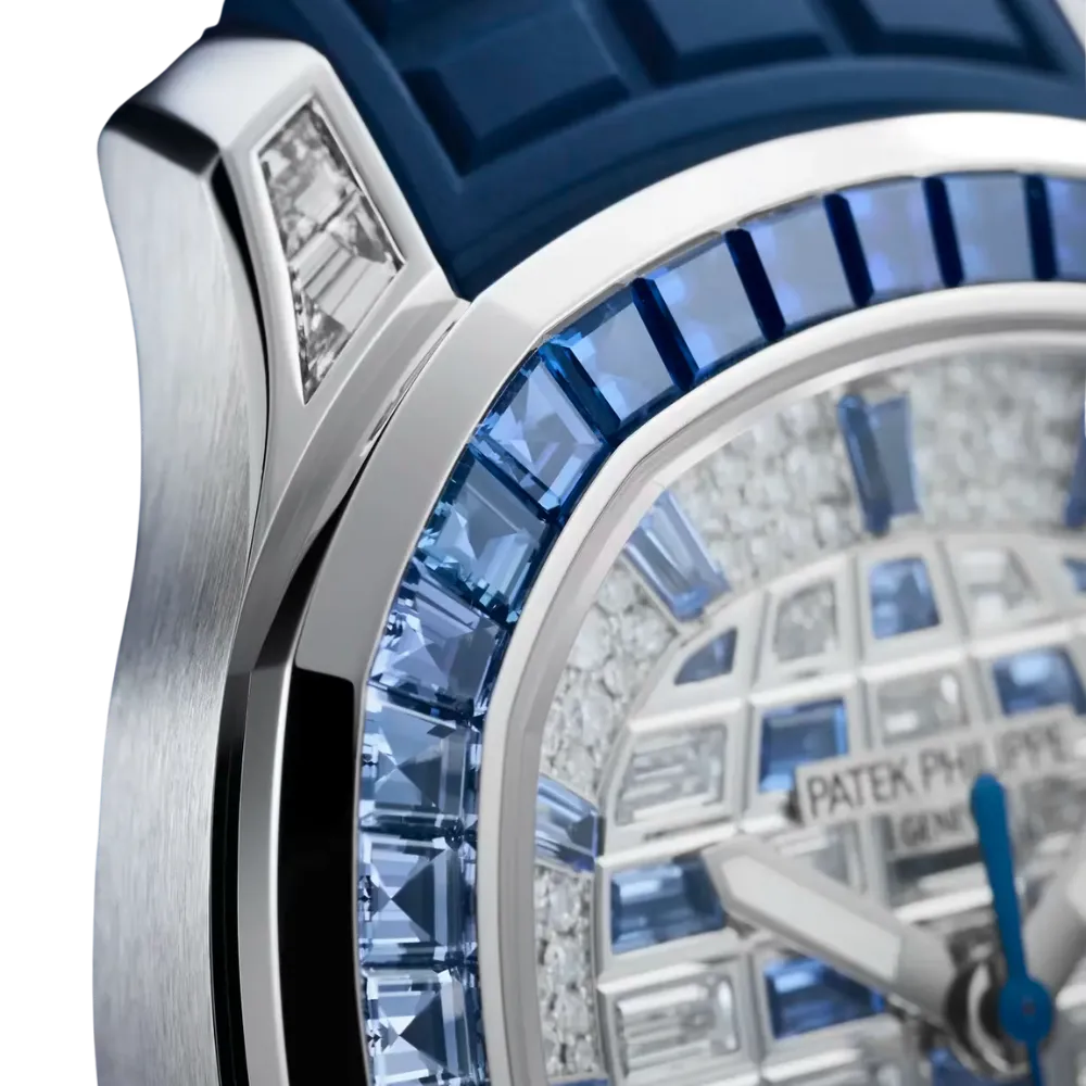 Patek Philippe Aquanaut Luce 5268/461G-001 White Gold Diamond Blue Sapphire Dial - Image 3